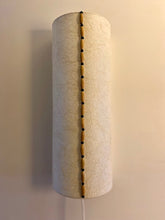 Charger l&#39;image dans la galerie, Applique longue papier japonais et cordon de perles en bois